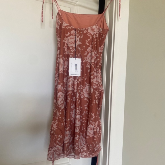 Hansen and Gretel dress ordered from an Australian store coco and lola - Picture 2 of 4